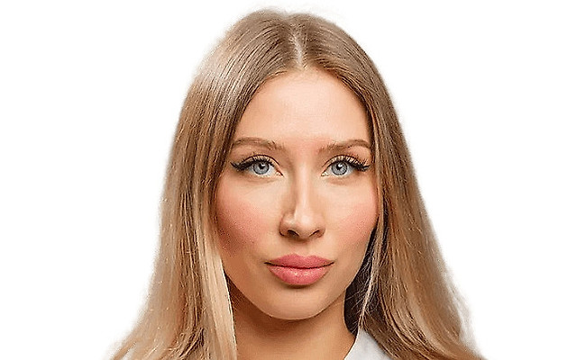 Змеева (Каймурзина) Алёна Шамильевна